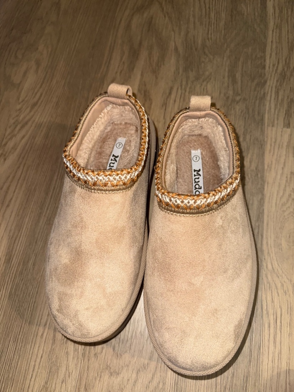 Mudd Stormy Tan Platform Clog Slippers Cozy Faux Fur Lined Women’s Size 7